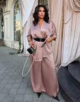 Комплект от сатен с колан