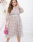 Лека шифонова рокля YR от Twiggy Shop с фееричен дизайн и елегантен силует, подходяща за летни поводи.