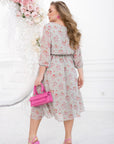 Лека шифонова рокля YR на Twiggy Shop с фини ръкави и елегантен дизайн, подходяща за летни дни.