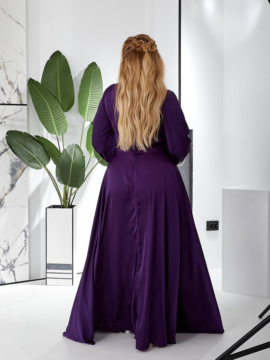 Дълга рокля от коприна