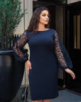 Вталена рокля с ръкави от тюл с флок - Twiggy Shop