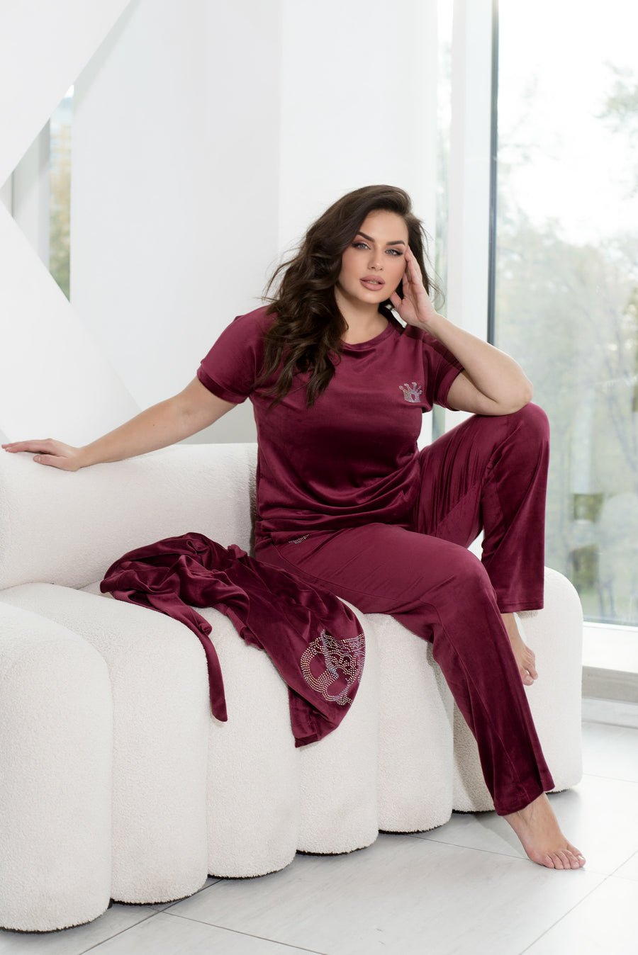 Домашен кадифен комплект в три части