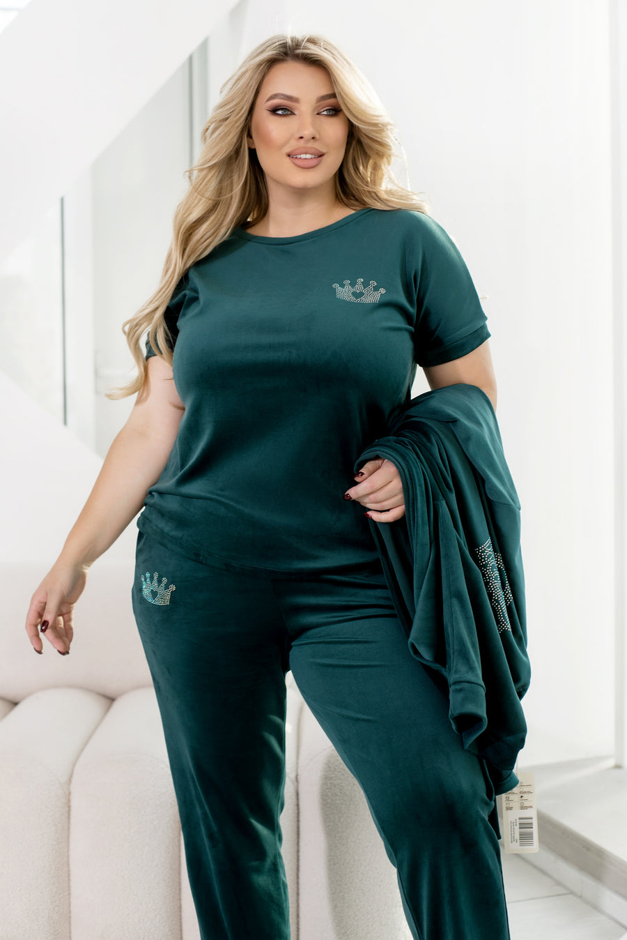 Домашен кадифен комплект в три части - Twiggy Shop