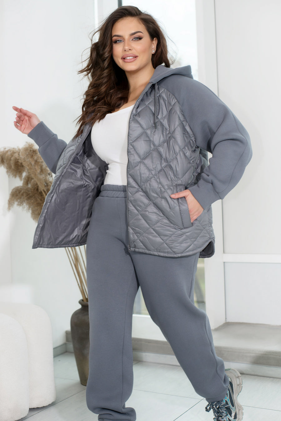 Топъл капитониран комплект - Twiggy Shop