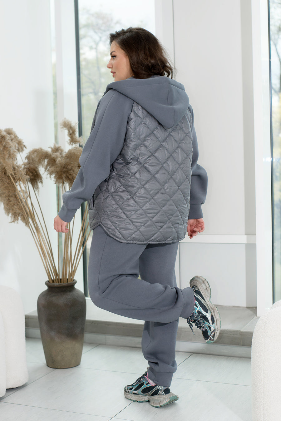 Топъл капитониран комплект - Twiggy Shop