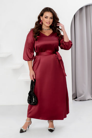 Дълга сатенена рокля