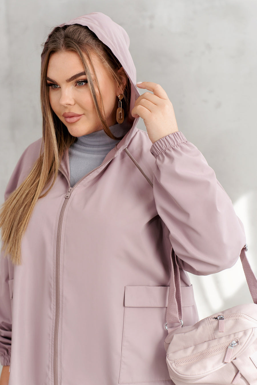 Яке с качулка и джобове - Twiggy Shop