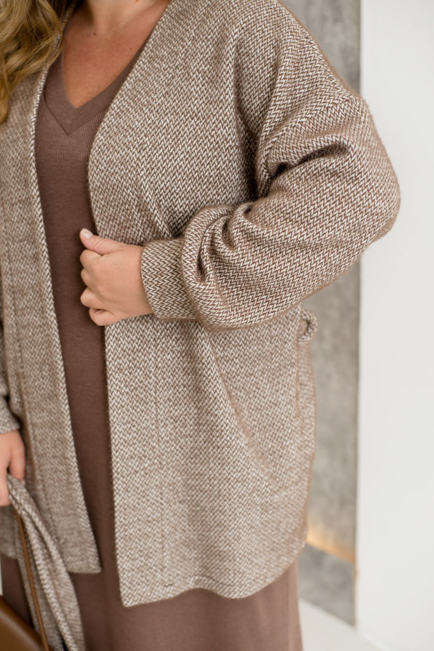 Къса мъхеста жилетка с колан - Twiggy Shop