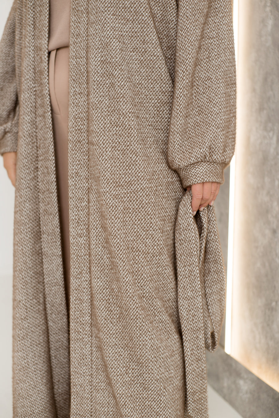 Дълга мъхеста жилетка с колан - Twiggy Shop