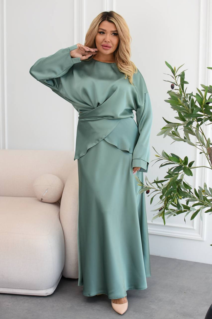 Комплект от блуза и пола - Twiggy Shop