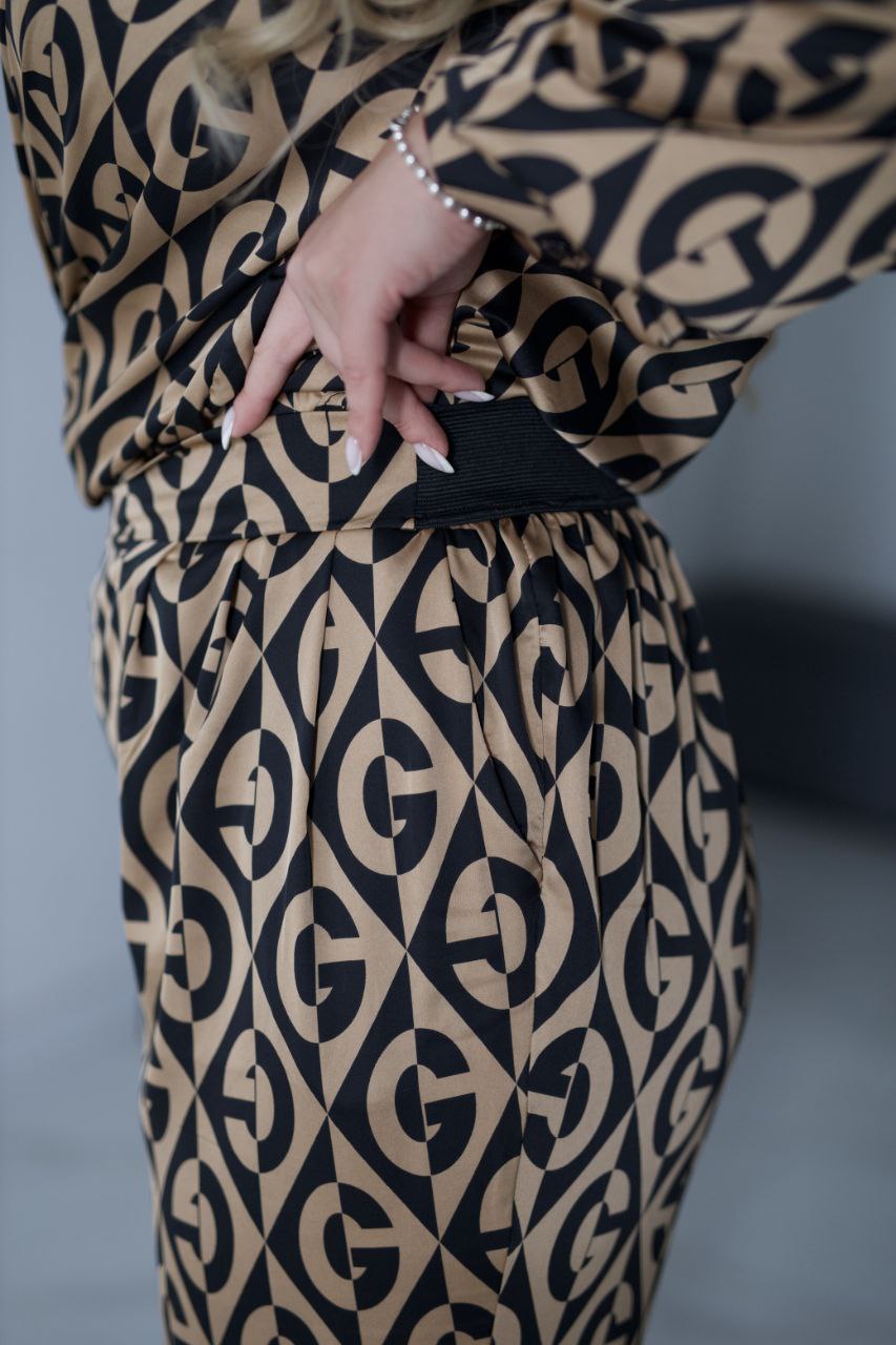 Атлазен принтиран комплект - Twiggy Shop