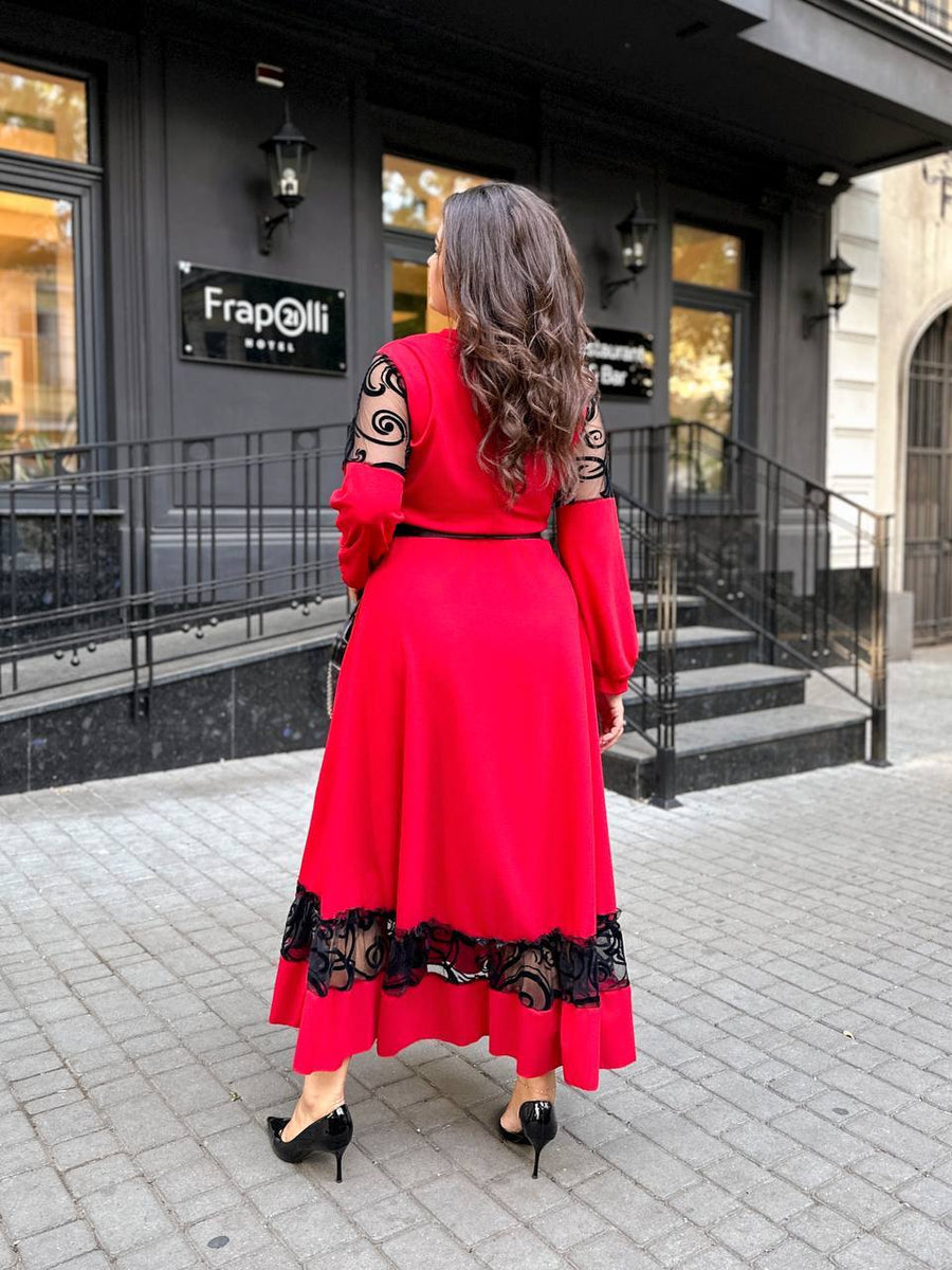 Дълга рокля с бродерия - Twiggy Shop