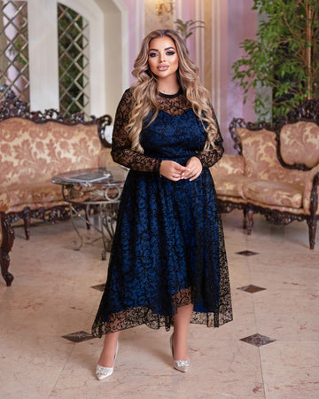 Асиметрична рокля с бродерия - Twiggy Shop