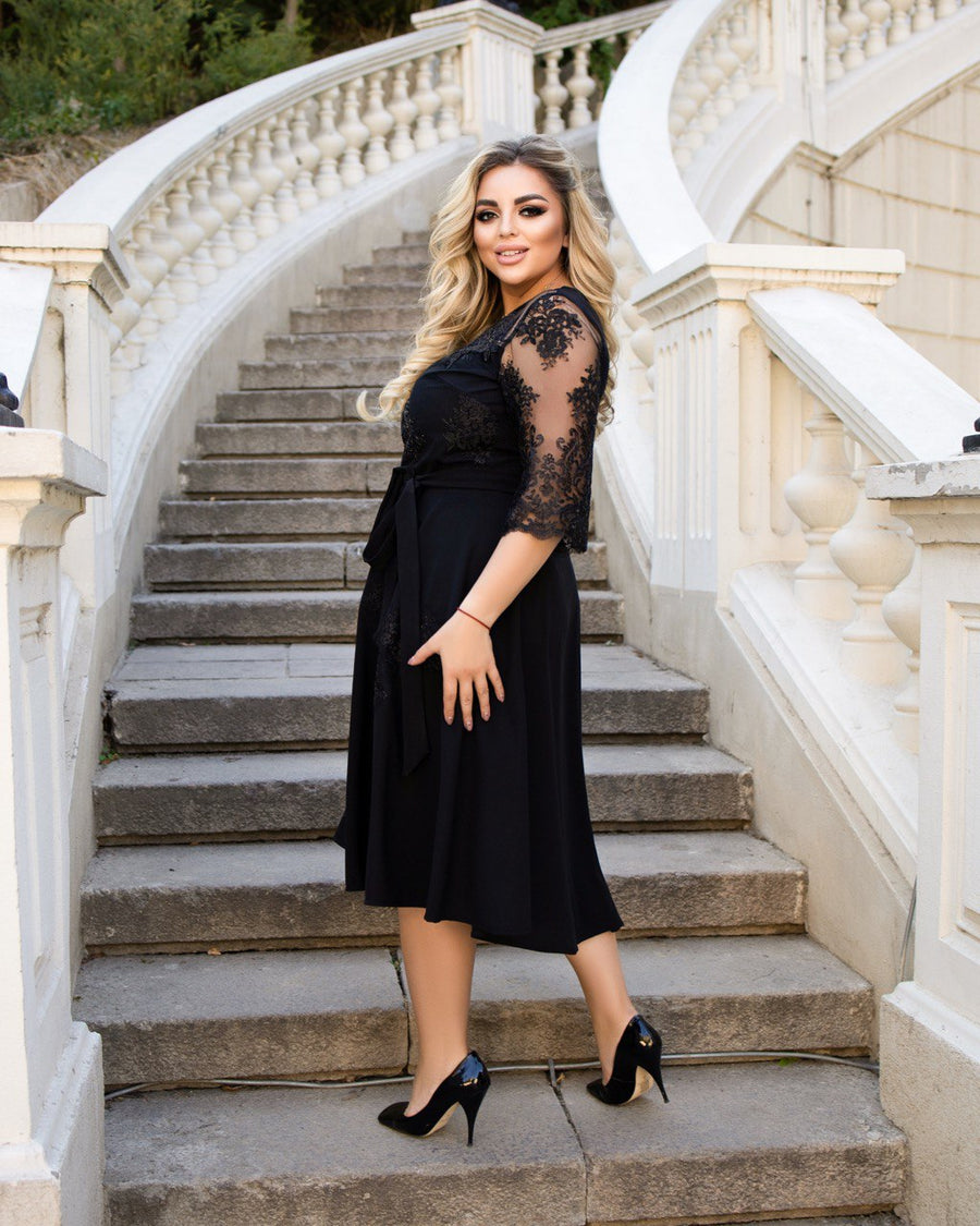 Разкроена рокля с бродерия - Twiggy Shop