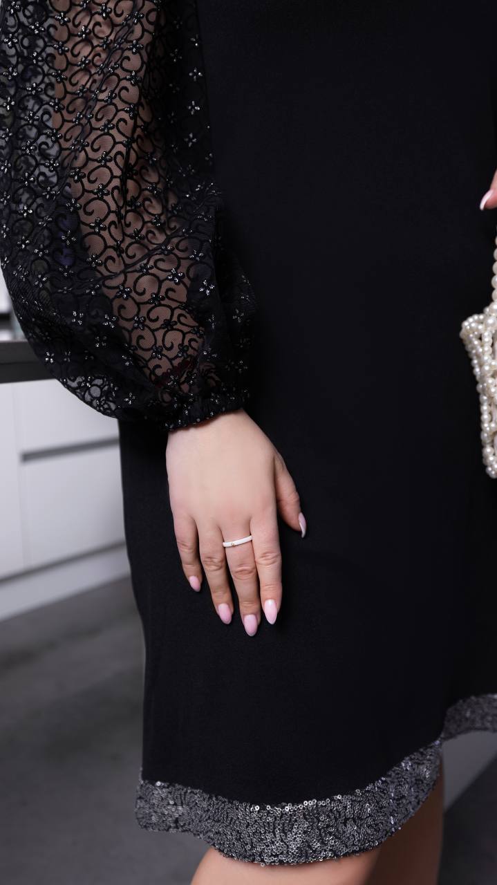 Къса рокля с мрежести ръкави - Twiggy Shop