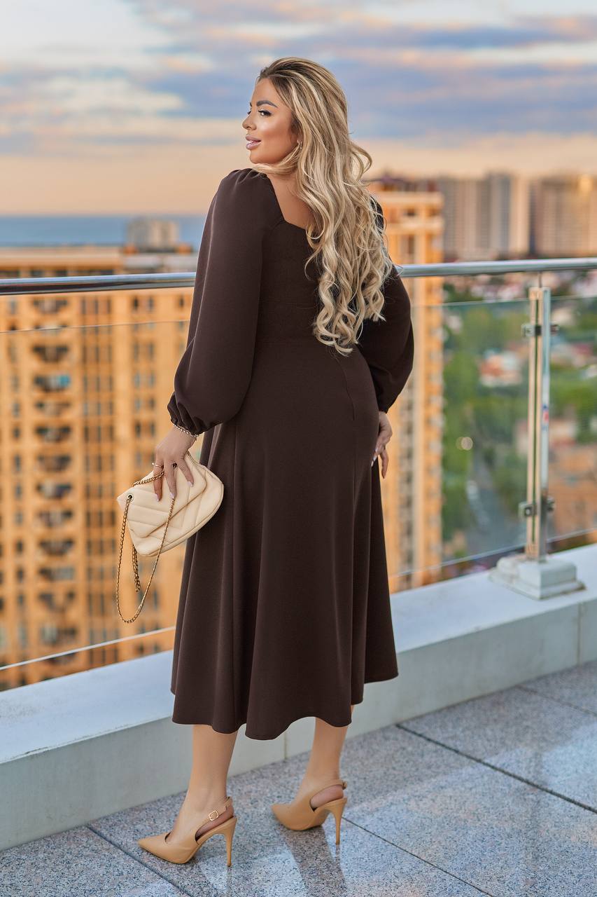 Разкроена рокля в миди дължина - Twiggy Shop