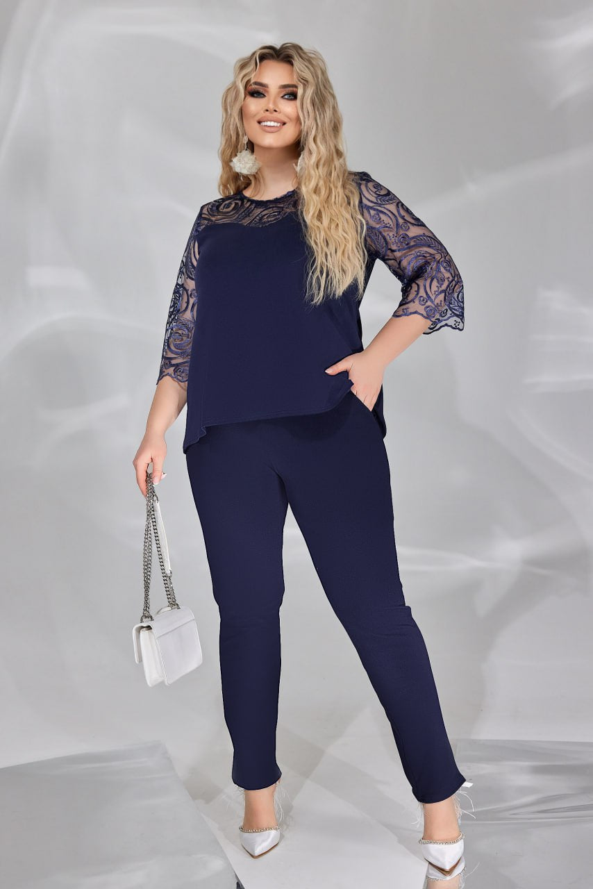 Комплект от панталон и блуза с бродерия - Twiggy Shop