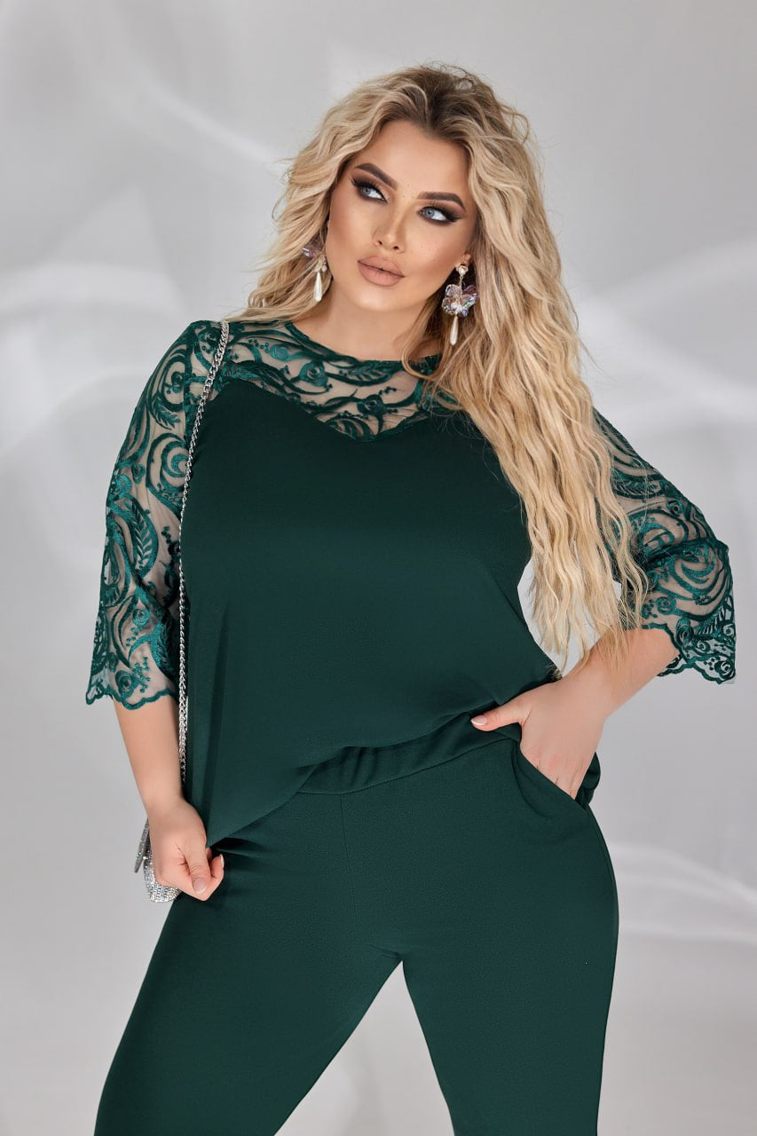 Комплект от панталон и блуза с бродерия - Twiggy Shop