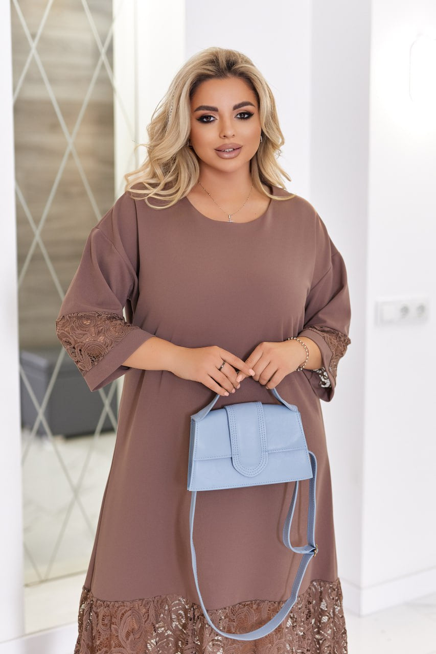 Рокля в права кройка с дантела - Twiggy Shop