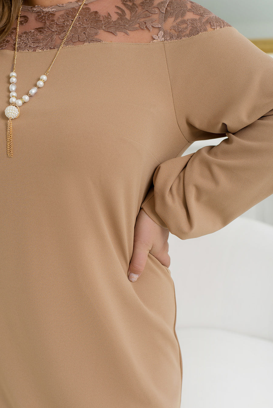 Вталена рокля с дантела - Twiggy Shop