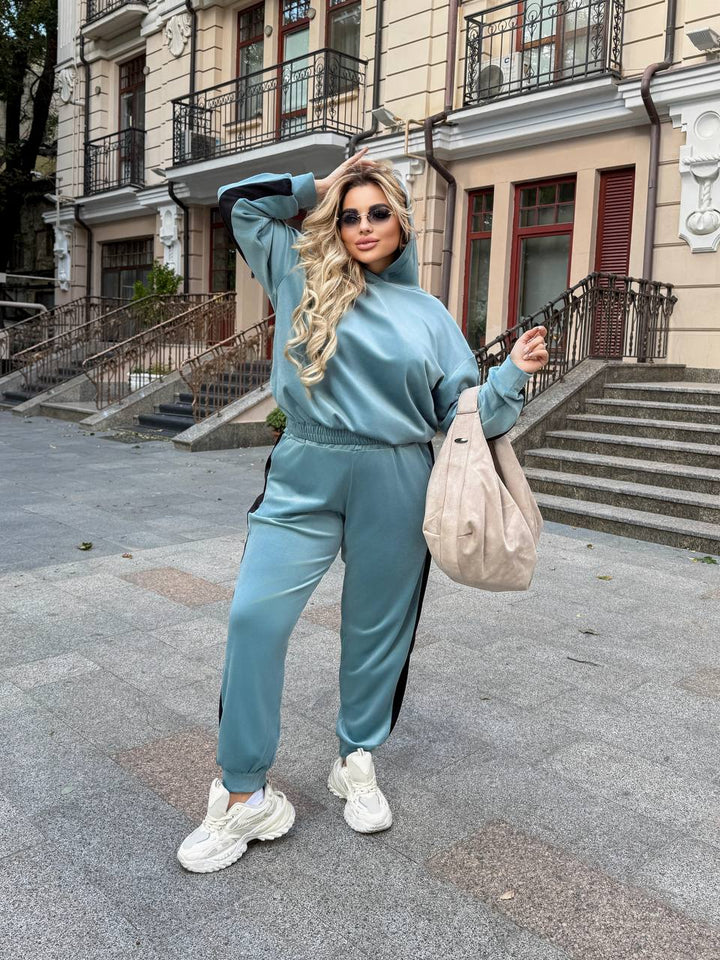 Комплект от меко кадифе - Twiggy Shop