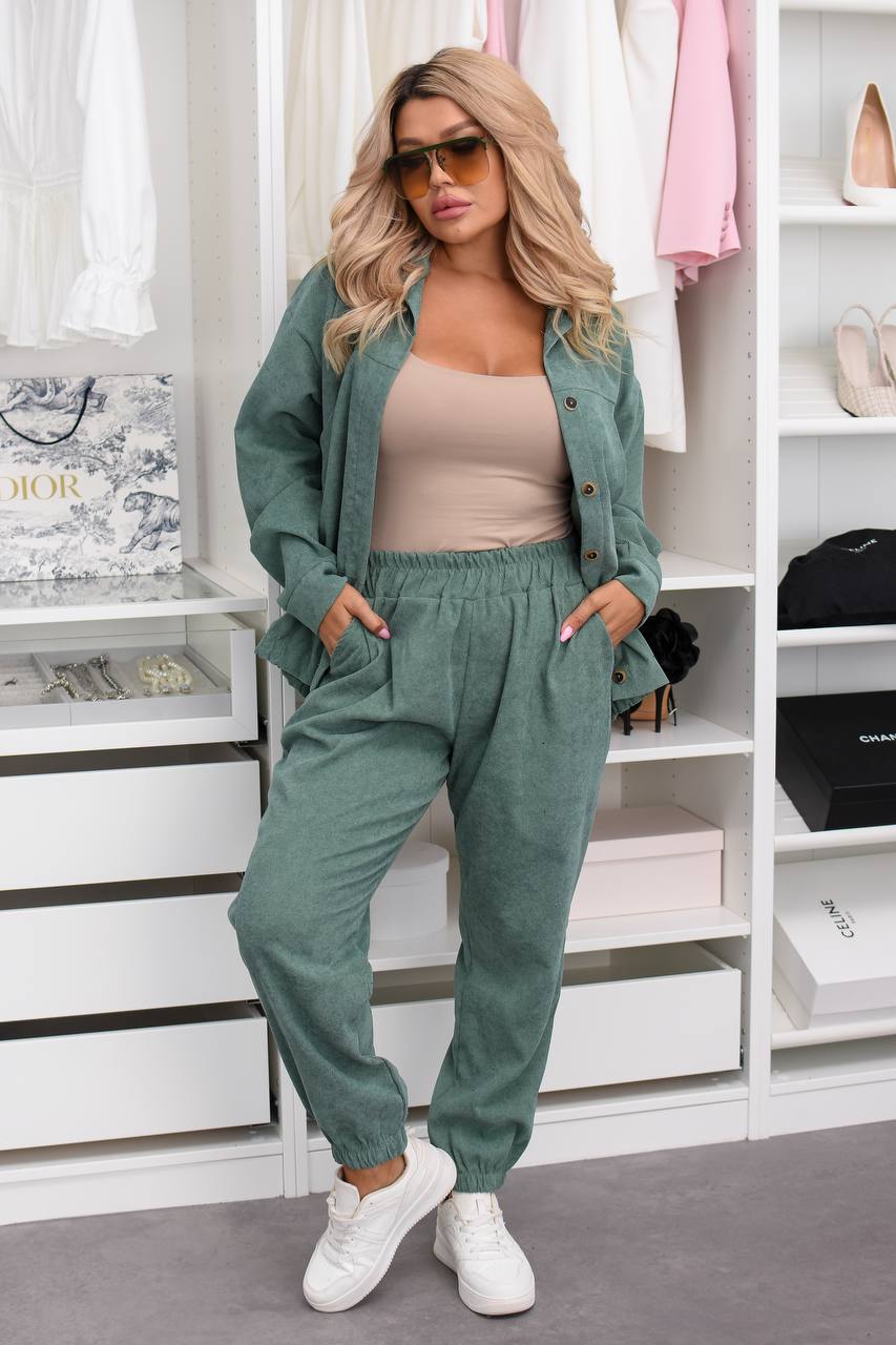 Комплект от рипсено кадифе с копчета - Twiggy Shop