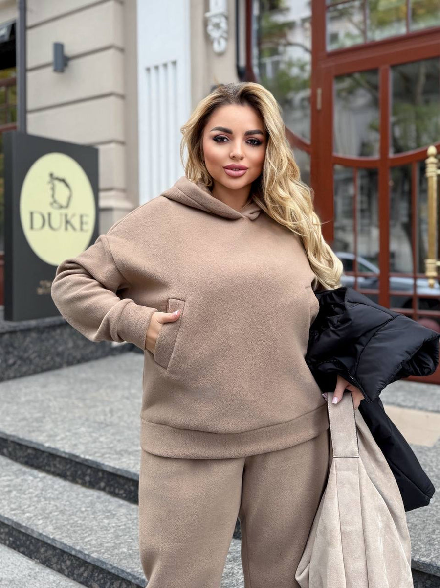 Комплект в две части - суитчър и панталон - Twiggy Shop