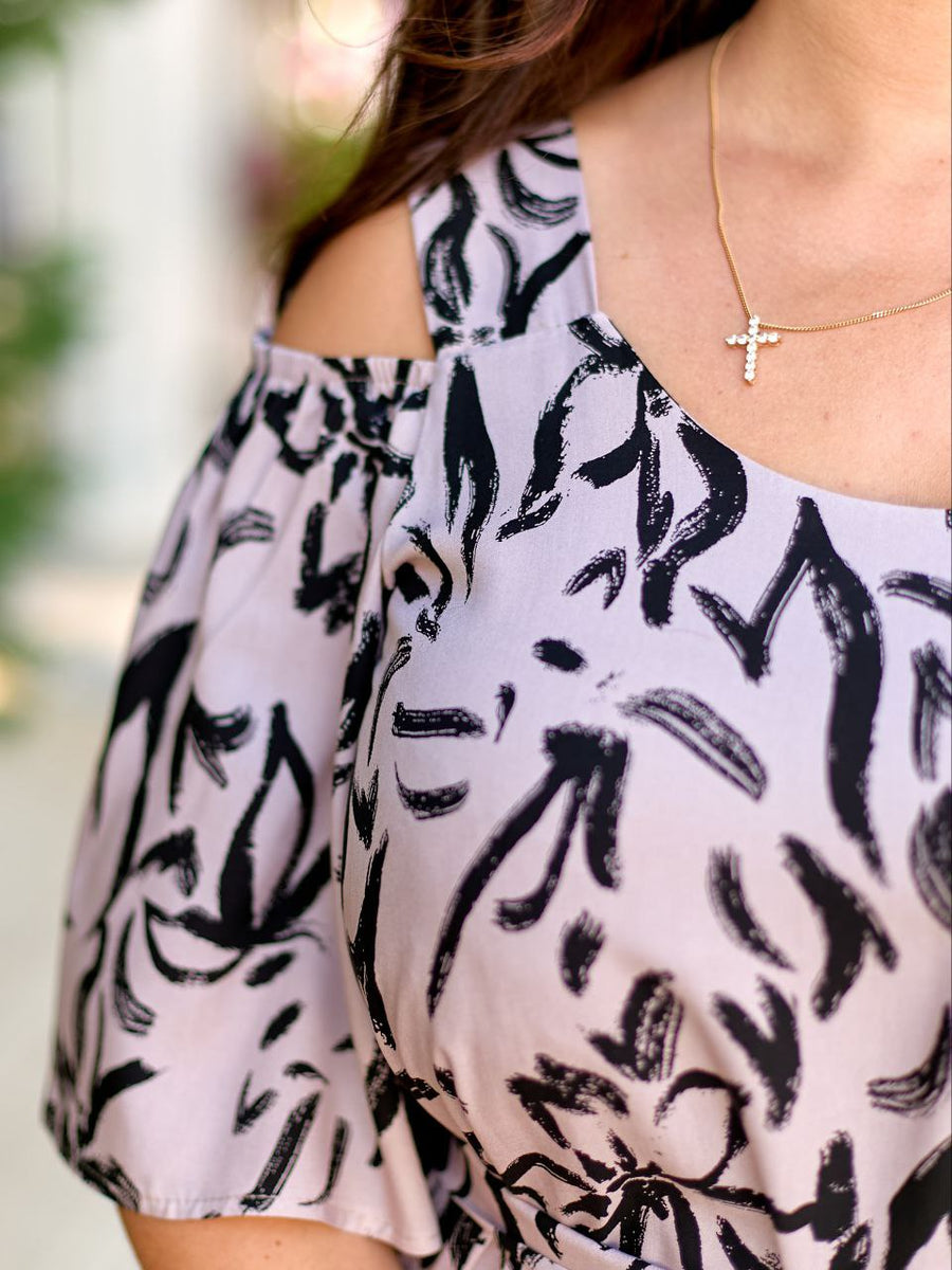 Рокля с отворени рамене - Twiggy Shop