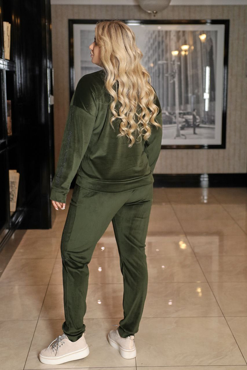 Комплект от кадифе с камъни - Twiggy Shop