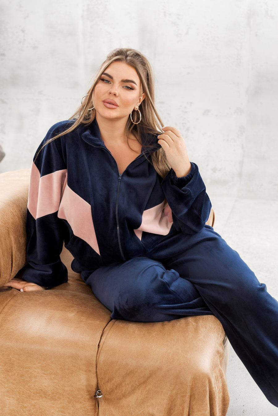 Комплект от кадифе с широк панталон - Twiggy Shop