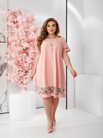 Рокля в свободна кройка с бродерия - Twiggy Shop