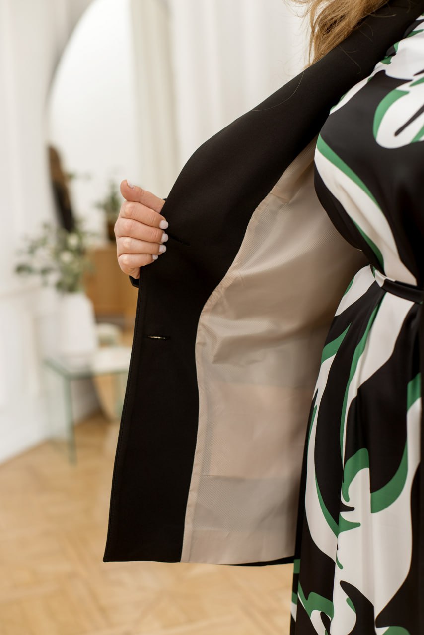 Сако в права кройка - Twiggy Shop