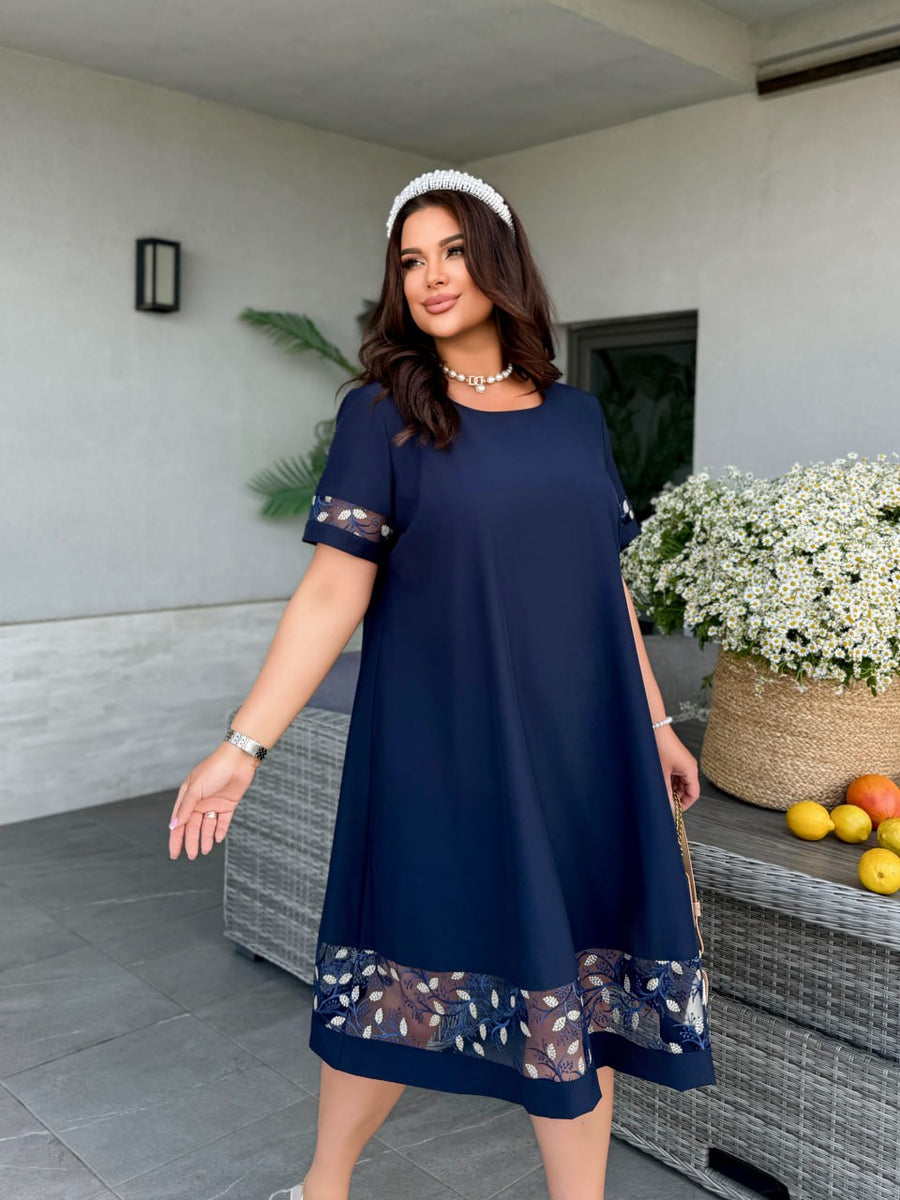 Рокля в свободна кройка с бродерия - Twiggy Shop