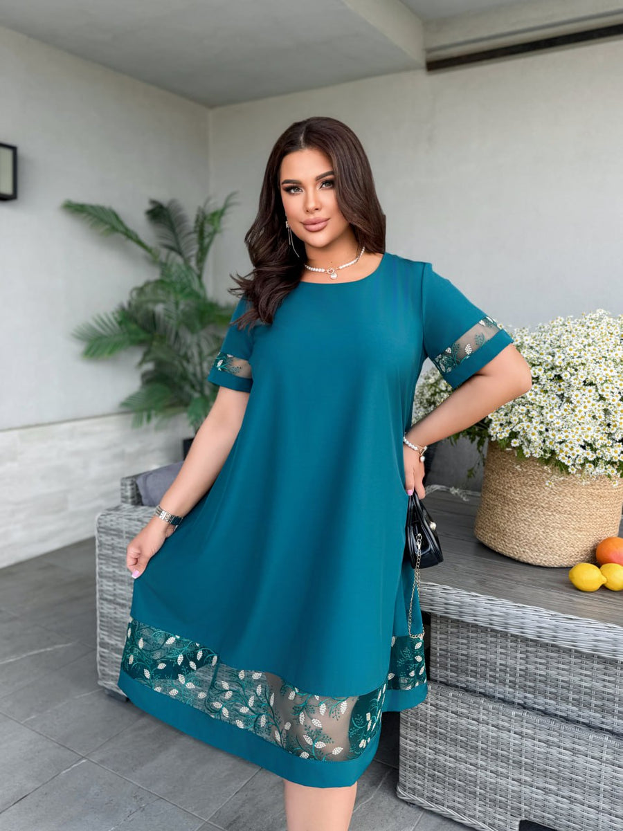 Рокля в свободна кройка с бродерия - Twiggy Shop