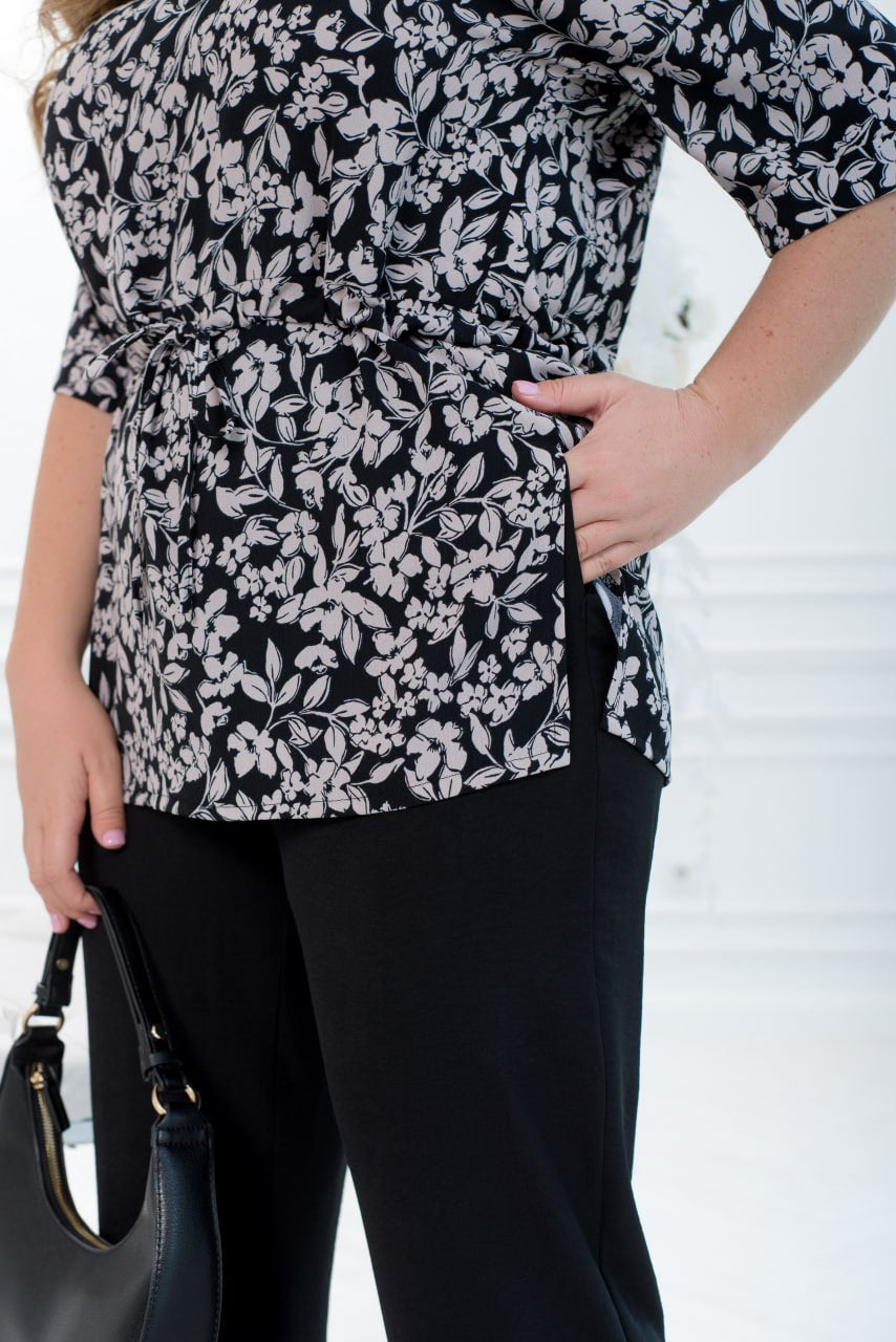 Комплект с блуза на цветя - Twiggy Shop