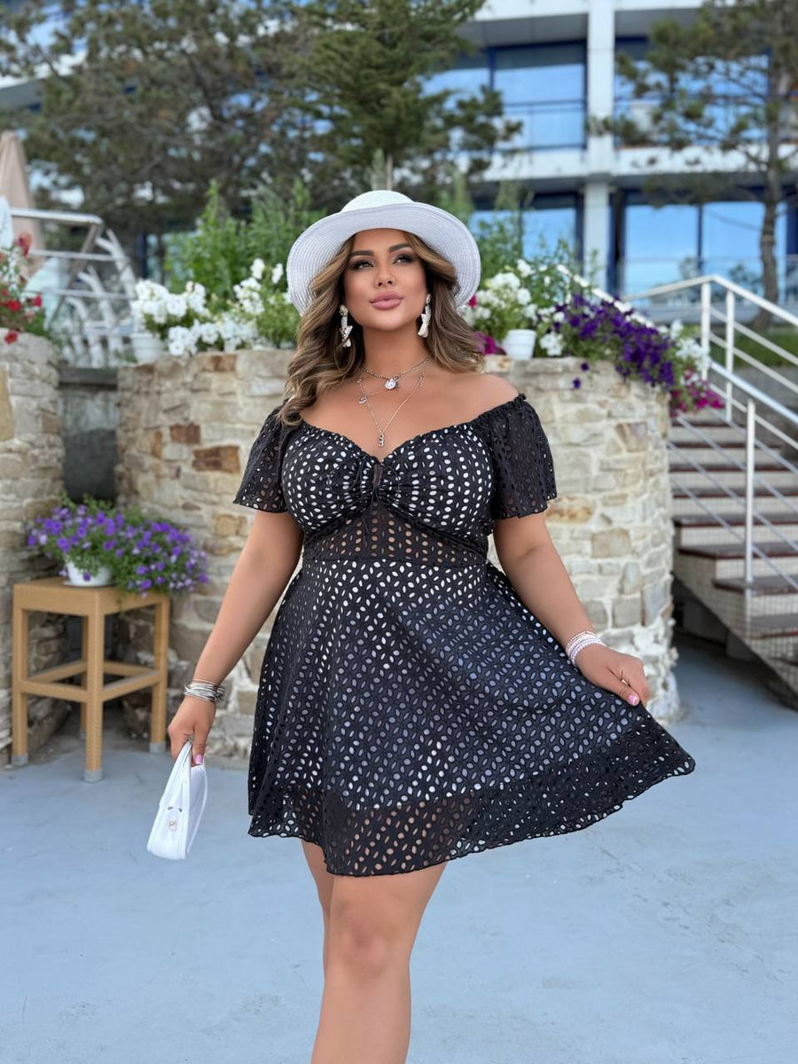 Къса рокля с бродерия - Twiggy Shop