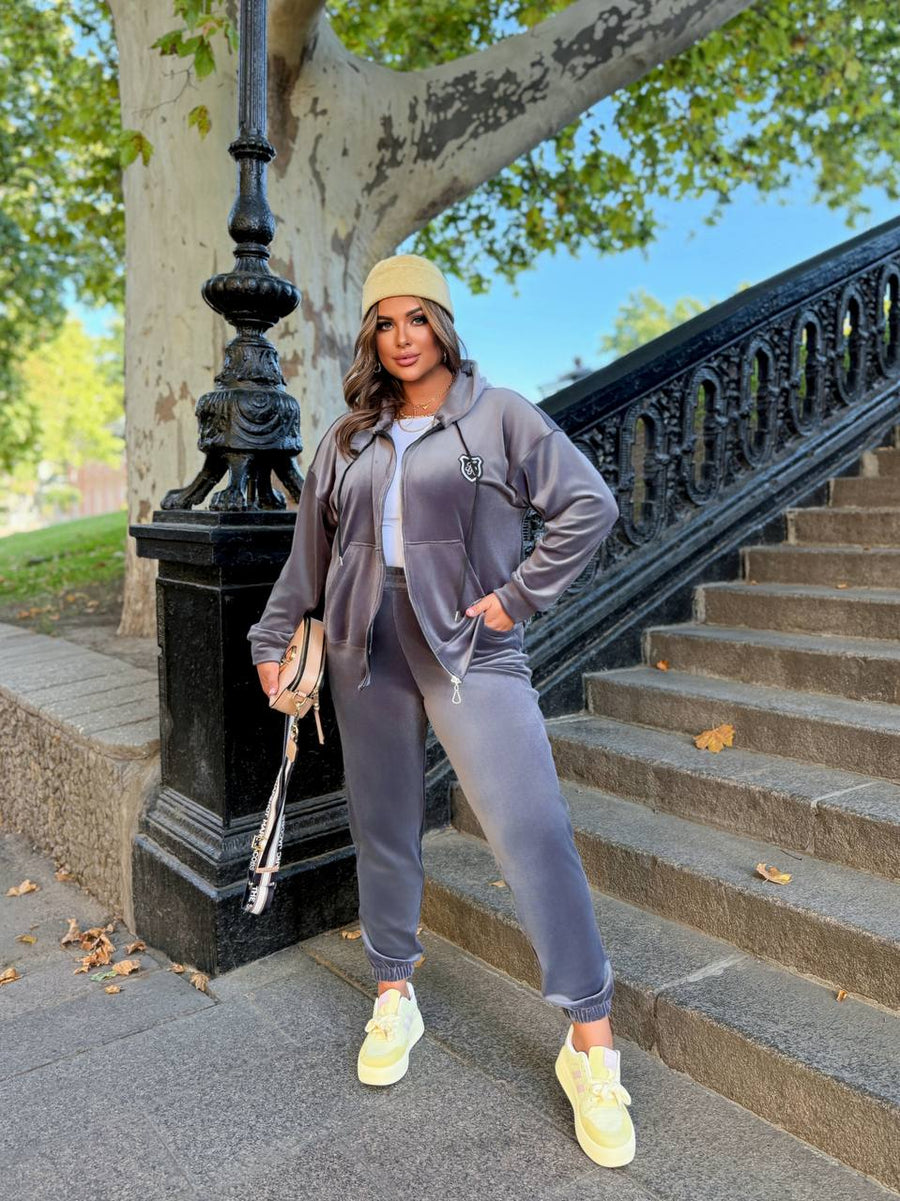 Кадифен комплект - Twiggy Shop