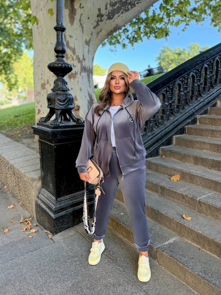 Кадифен комплект - Twiggy Shop