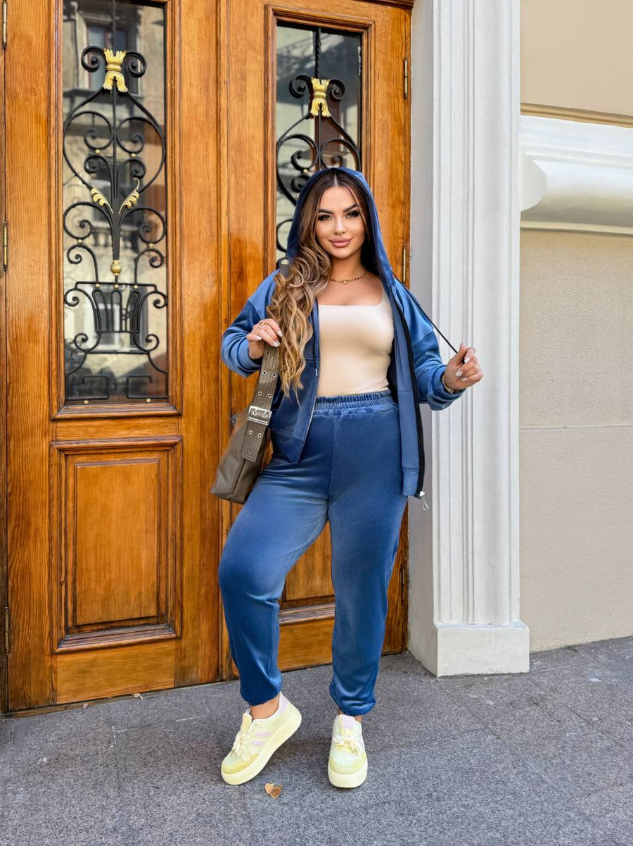 Кадифен комплект - Twiggy Shop