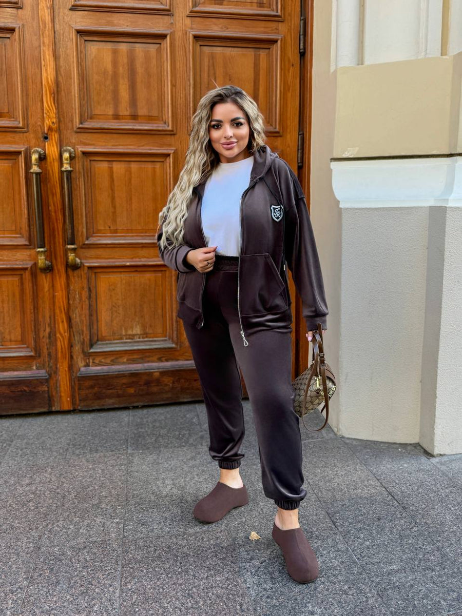 Кадифен комплект - Twiggy Shop