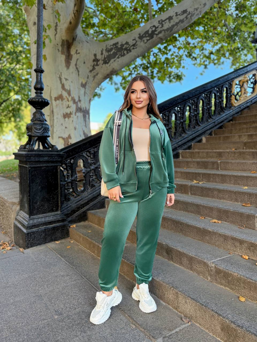 Кадифен комплект - Twiggy Shop