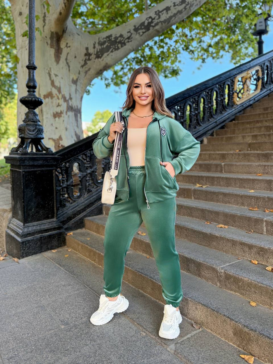 Кадифен комплект - Twiggy Shop