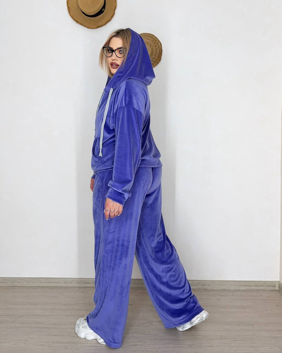 Кадифен комплект с качулка - Twiggy Shop