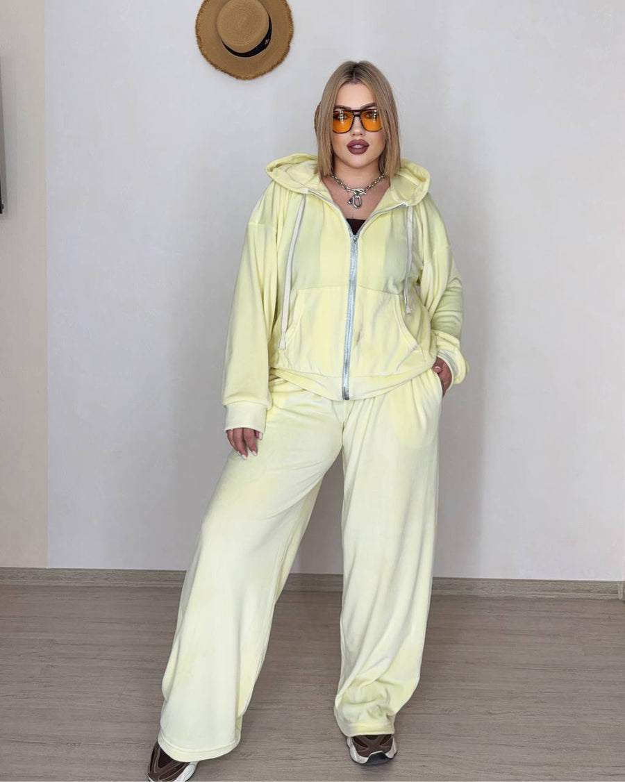 Кадифен комплект с качулка - Twiggy Shop