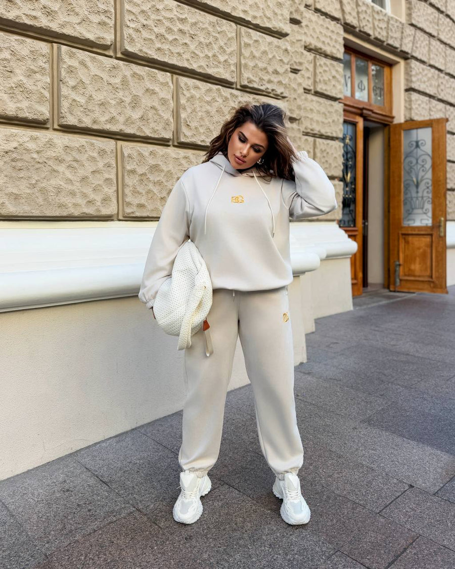 Велурен комплект с бродерия - Twiggy Shop