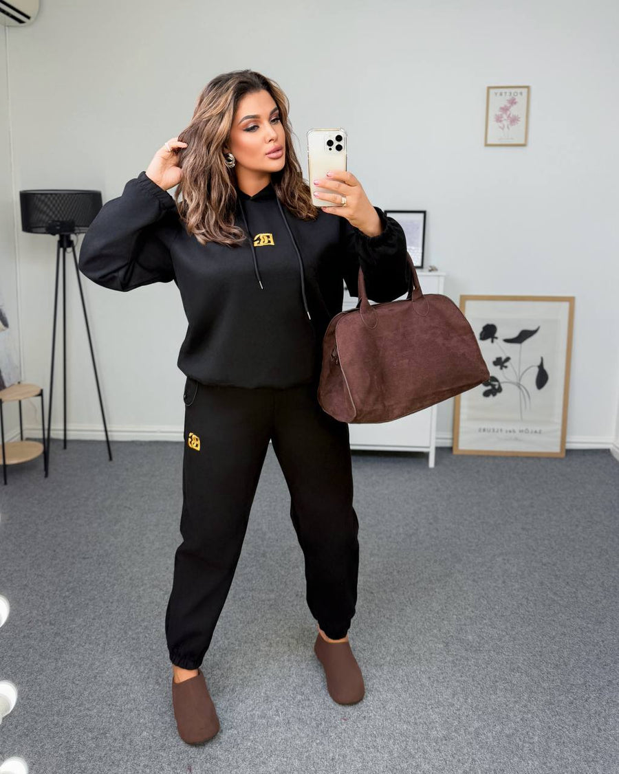 Велурен комплект с бродерия - Twiggy Shop