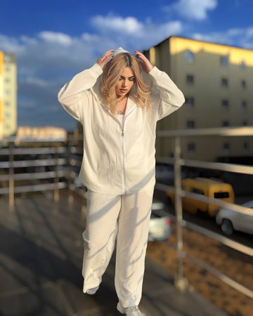 Спортен комплект от трикотаж с качулка - Twiggy Shop