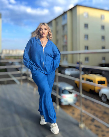 Спортен комплект от трикотаж с качулка - Twiggy Shop