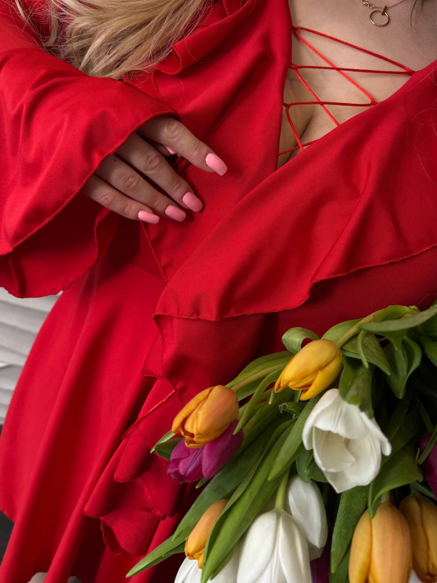 Рокля с тънки връзки и волани - Twiggy Shop