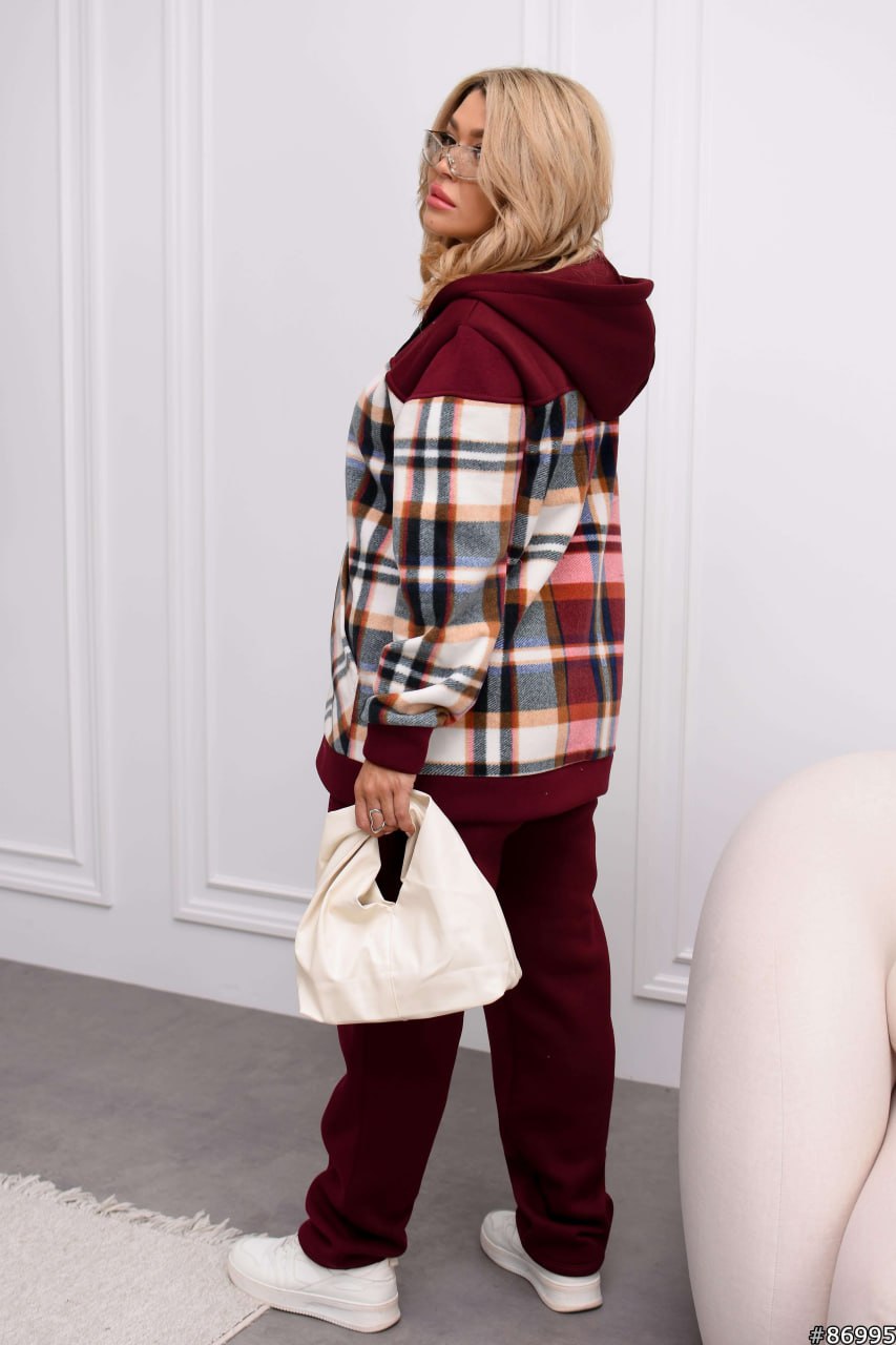 Ватиран комплект с карирано горнище - Twiggy Shop